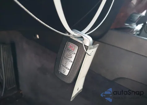 2010 Hyundai Genesis 4.6 from USA, damaged, VIN KMHGC4DF4AU093073